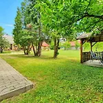 Apartment Georgina - Biro Tours Nr 60 Vonyarcvashegy