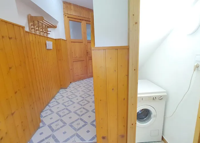 Georgina - Biro Tours Nr 60