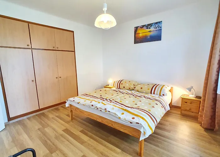 Apartmán Georgina - Biro Tours Nr 60 *