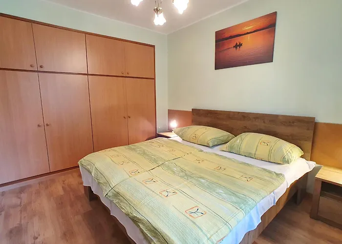 Georgina - Biro Tours Nr 60 Apartmán Vonyarcvashegy